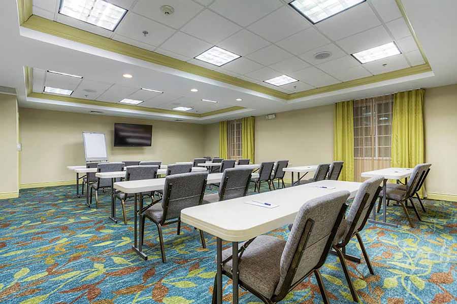 Meeting Space in Mooresville NC Candlewood Suitesf