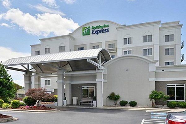 Holiday Inn Express & Suites Mooresville NC